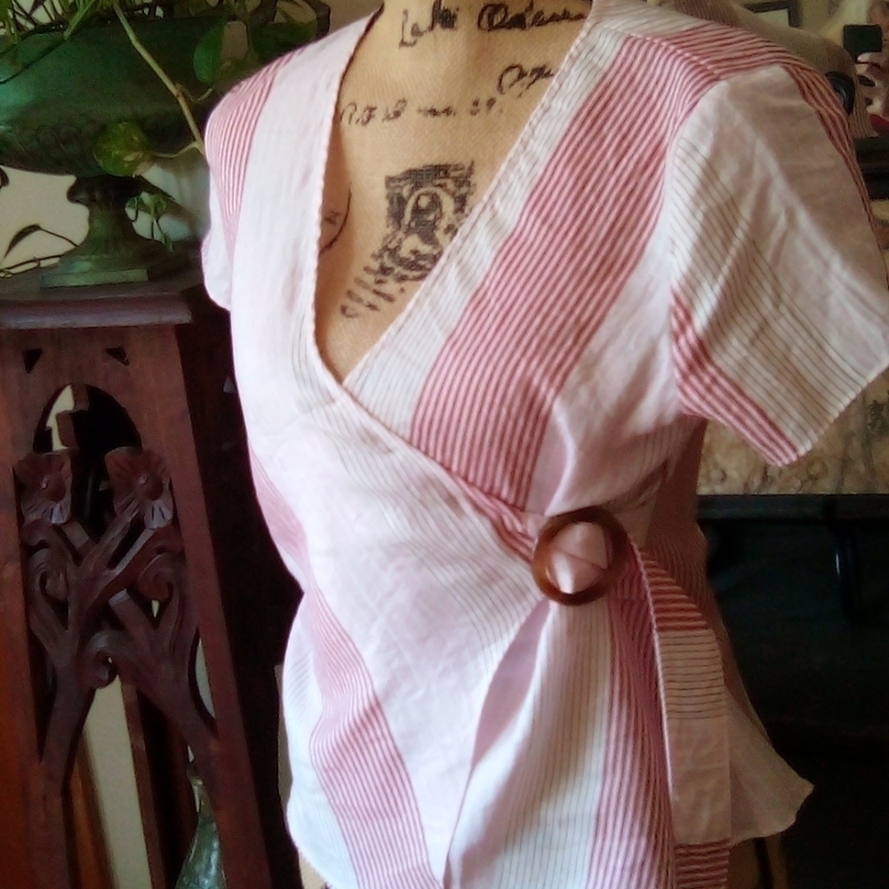 Harper Heritage/Francesca's Collection Red and Cream Striped Wrap Top - Picture 2 of 8